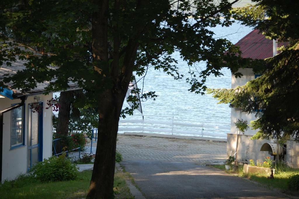 Комплекс Белите Къщи Shtarkelovo Gnezdo 외부 사진