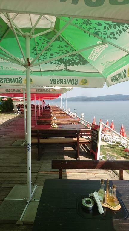 Комплекс Белите Къщи Shtarkelovo Gnezdo 외부 사진